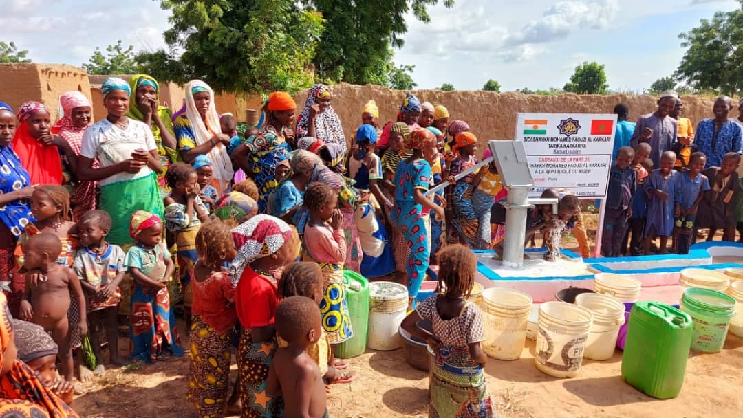 Les Karkaris du Niger entreprennent une action humanitaire à Kabawa